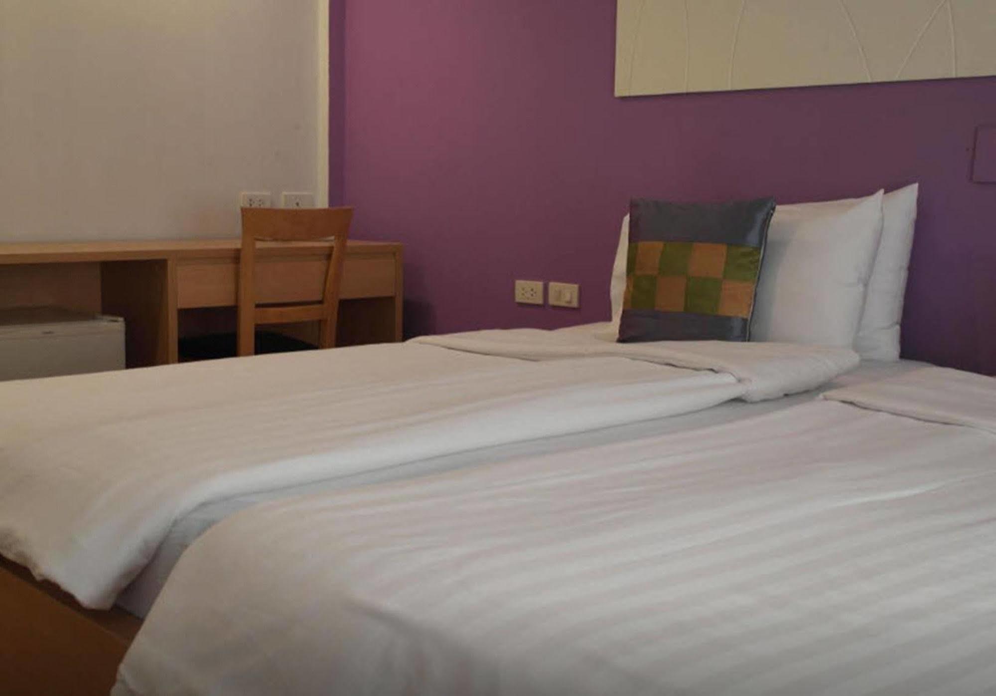 Nantra De Comfort Bangkok Dış mekan fotoğraf